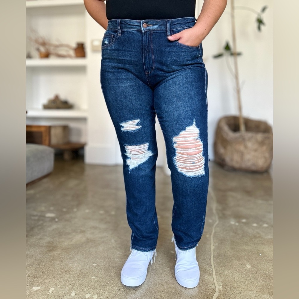 NWT Judy Blue PLUS + REG Size High Rise Rigid Magic Destroyed Straight Leg Jeans